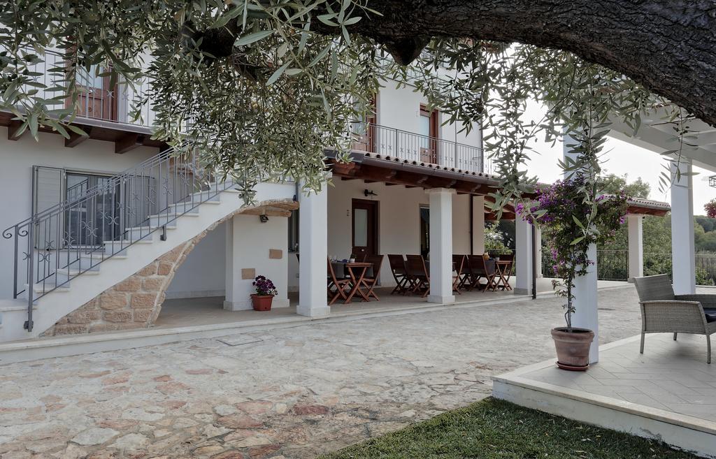 Agriturismo Casale Degli Ulivi Alghero Santa Maria la Palma Eksteriør billede